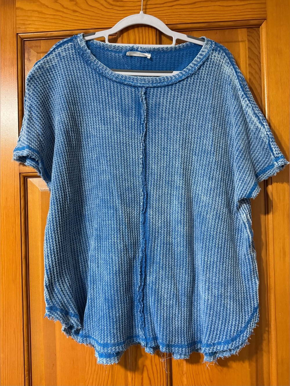 Zenana Outfitters Bright Blue Textured Short Sleeve Top
